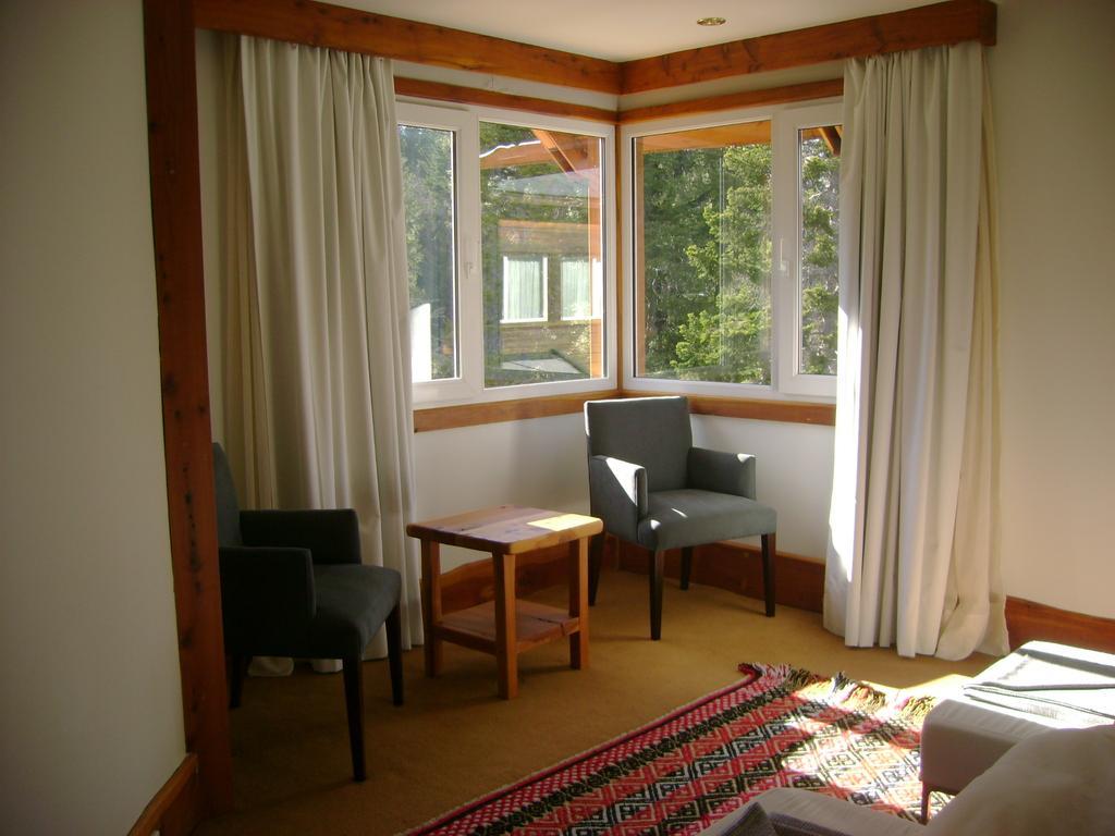 Hosteria Isla Victoria Lodge Екстер'єр фото